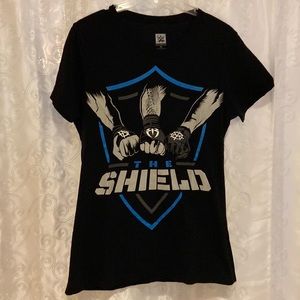 WWE The Shield T-Shirt Women’s Size XL 🔥